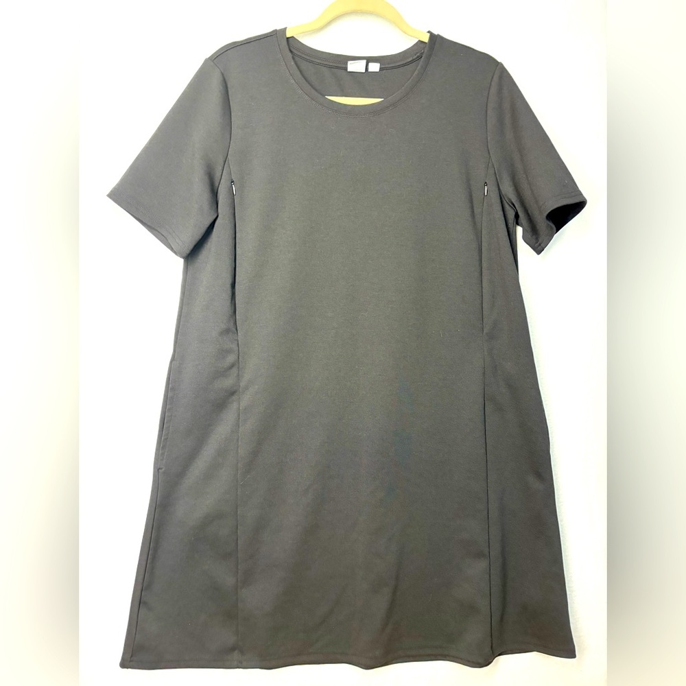 Classic Black Short Sleeve Dress